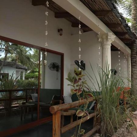 Little Pompeji Boutique Hotel - Adults Only จัมเบียนี ภายนอก รูปภาพ