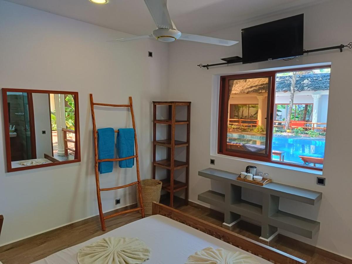 Little Pompeji Boutique Hotel - Adults Only จัมเบียนี ภายนอก รูปภาพ