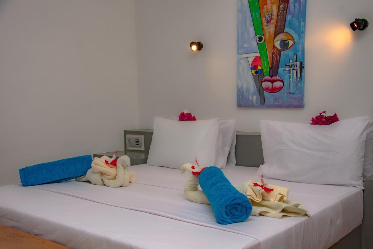 Little Pompeji Boutique Hotel - Adults Only จัมเบียนี ภายนอก รูปภาพ