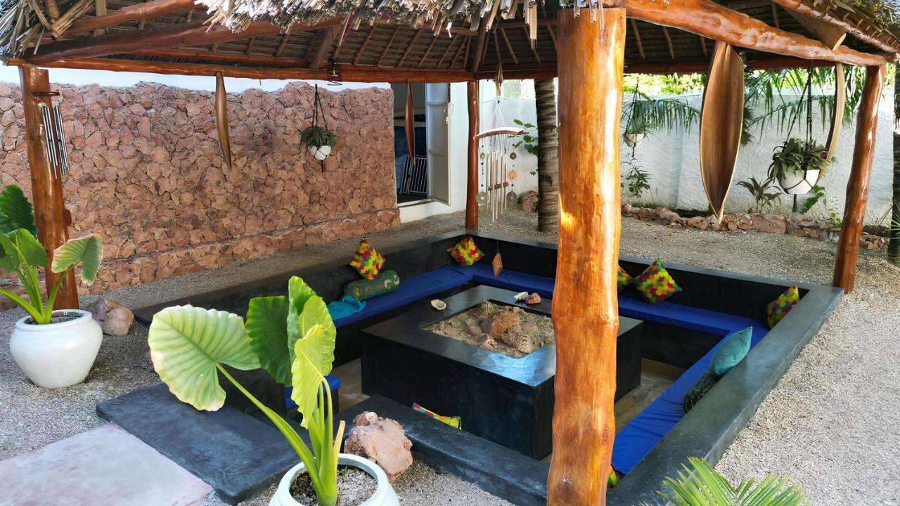 Little Pompeji Boutique Hotel - Adults Only จัมเบียนี ภายนอก รูปภาพ