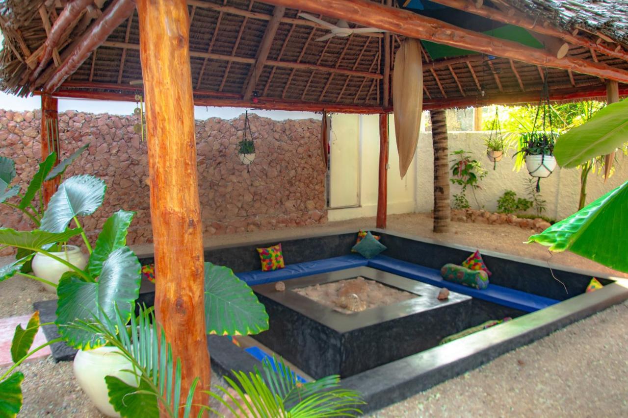 Little Pompeji Boutique Hotel - Adults Only จัมเบียนี ภายนอก รูปภาพ